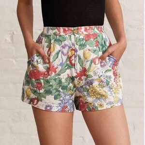 URBAN OUTFITTERS Judy Linen High Waist Floral Shorts